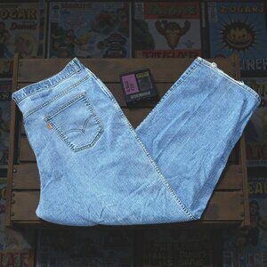 Vintage Levi’s 505 Men’s 38x30 Jeans Light Wash Distressed Straight Leg Denim
